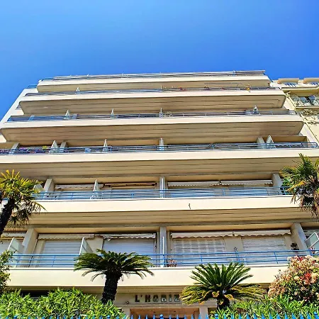 Nestor&jeeves - Horizon Promenade - - Sea Front Апартаменты *